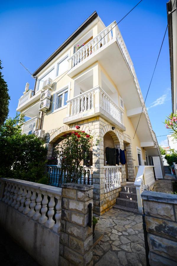 Apartmani Milka Zadar Exterior photo